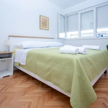 Billie With Balcony Lägenhet Split